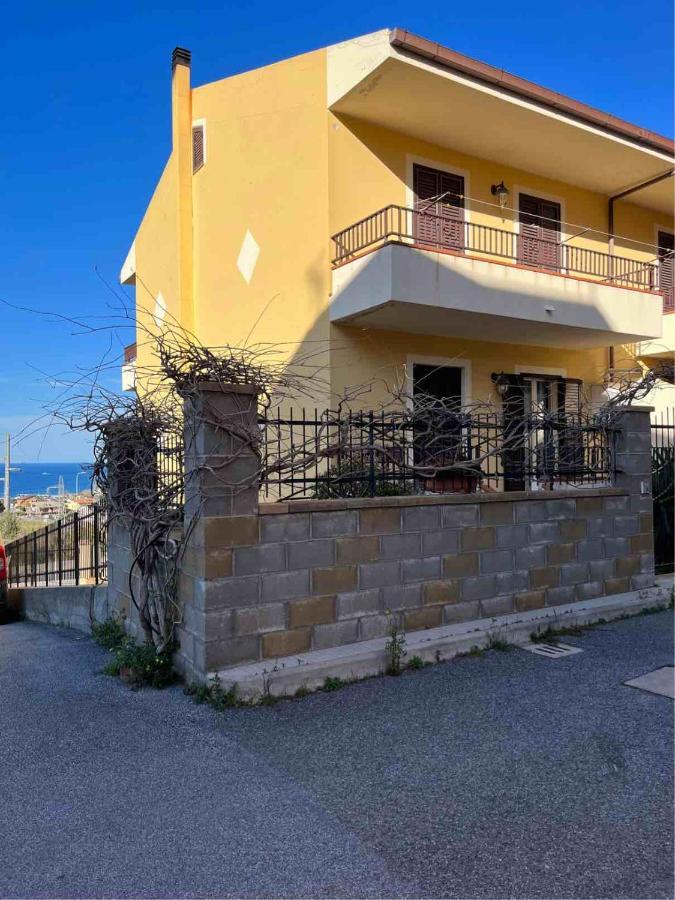 Rosy'S House Villa Patti Exterior photo